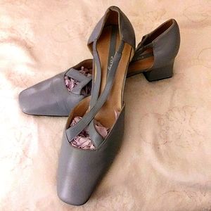 Easy Spirit Soft Blue Leather Heels